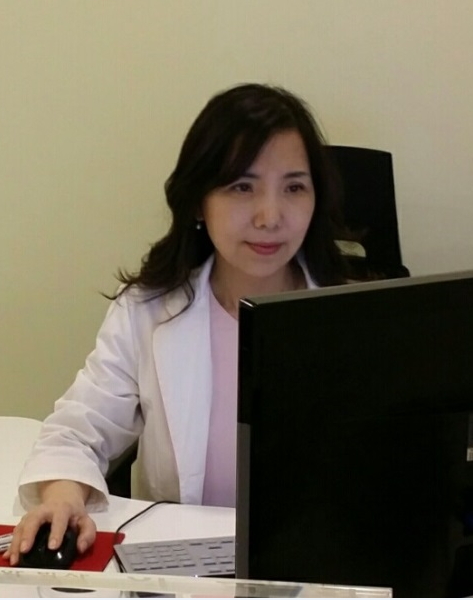 칼럼니스트명